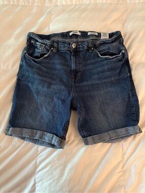 Kensie Dark Blue Rolled Cuff Denim Shorts